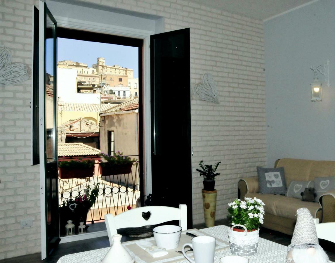 Romantic House Кальярі Екстер'єр фото